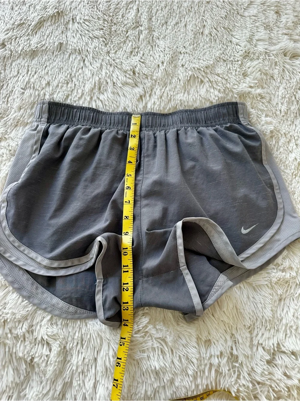 Nike Dri-FIT Tempo Running Shorts Gray Lined Athletic Gym Shorts Size: Large